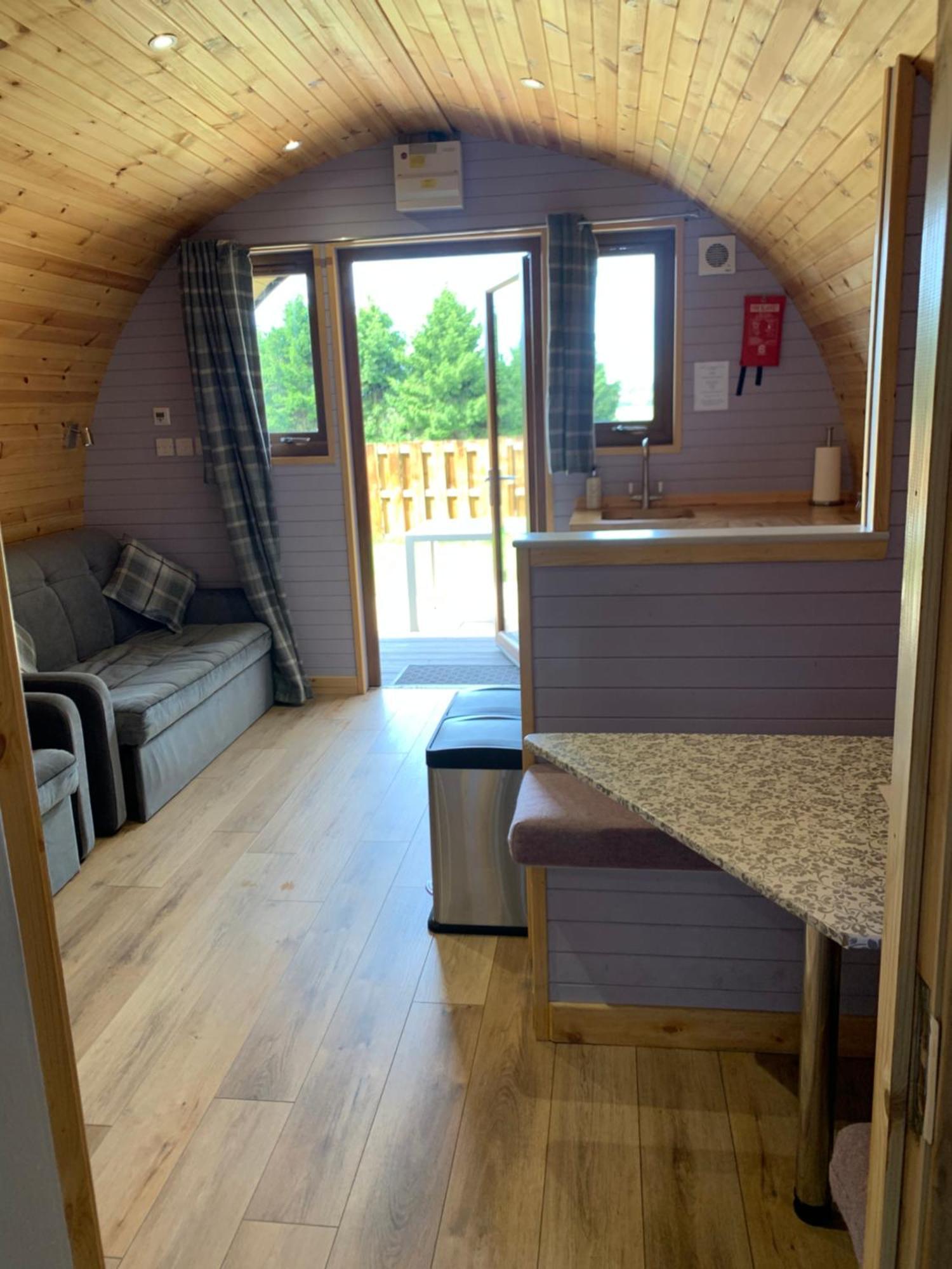 Kersebrock Kabins Falkirk Exteriör bild